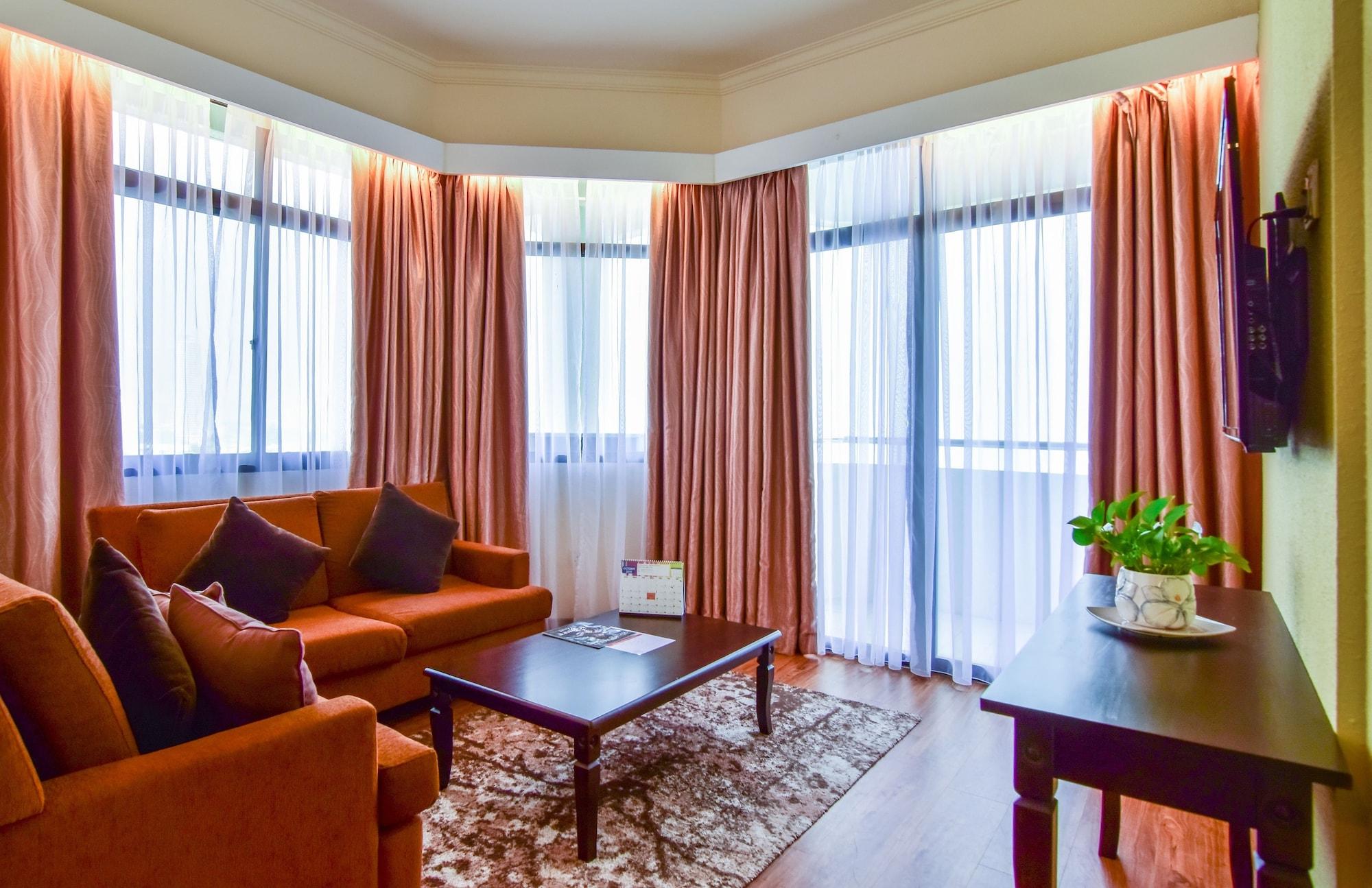 Hotel Sentral Seaview @ ​Beachfront Tanjung Bungah  Eksteriør billede