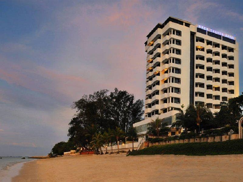 Hotel Sentral Seaview @ ​Beachfront Tanjung Bungah  Eksteriør billede