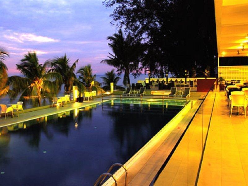 Hotel Sentral Seaview @ ​Beachfront Tanjung Bungah  Eksteriør billede