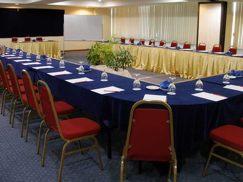 Hotel Sentral Seaview @ ​Beachfront Tanjung Bungah  Eksteriør billede