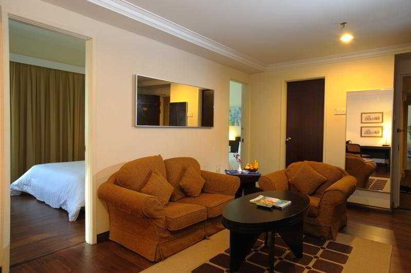 Hotel Sentral Seaview @ ​Beachfront Tanjung Bungah  Eksteriør billede